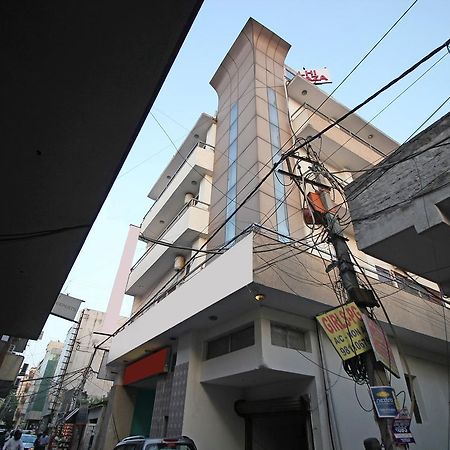 Airport Hotel Jet Inn Suites New Delhi Extérieur photo
