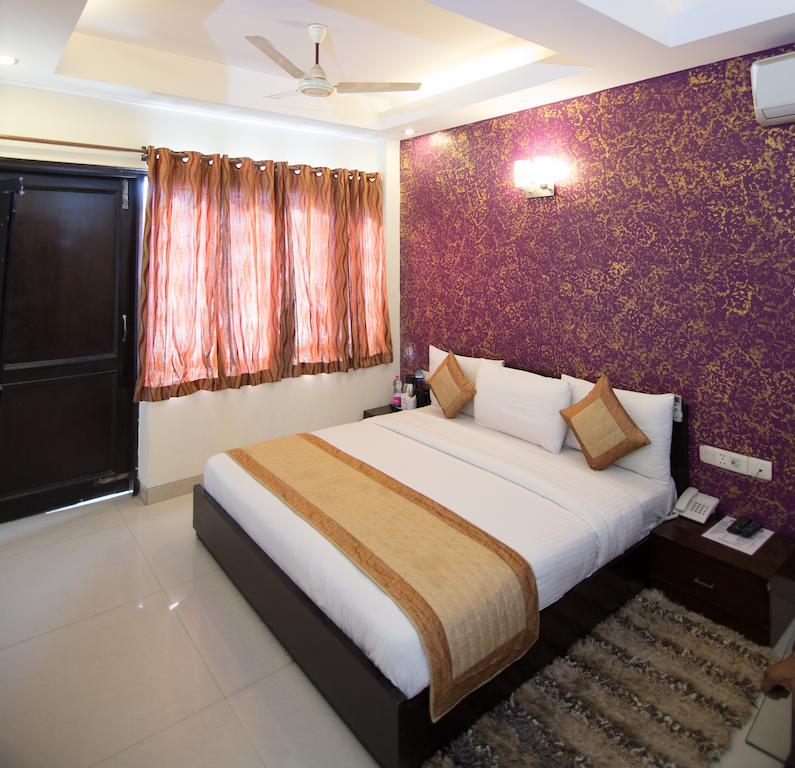 Airport Hotel Jet Inn Suites New Delhi Extérieur photo