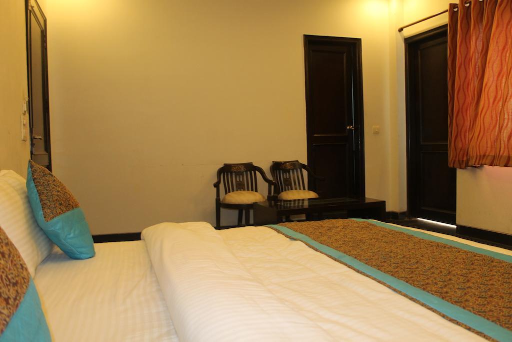 Airport Hotel Jet Inn Suites New Delhi Extérieur photo
