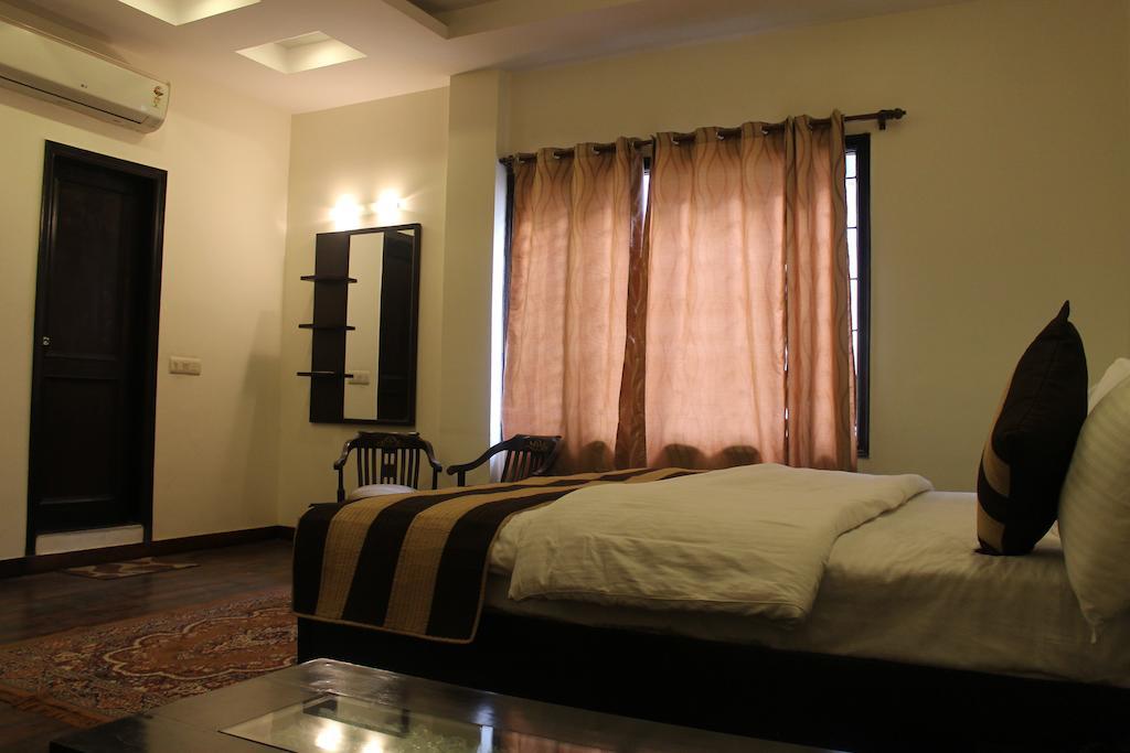 Airport Hotel Jet Inn Suites New Delhi Extérieur photo