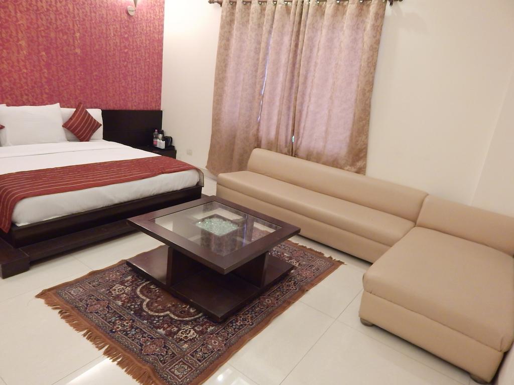 Airport Hotel Jet Inn Suites New Delhi Extérieur photo