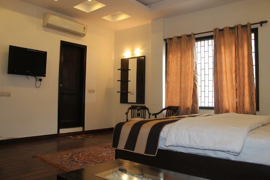 Airport Hotel Jet Inn Suites New Delhi Chambre photo