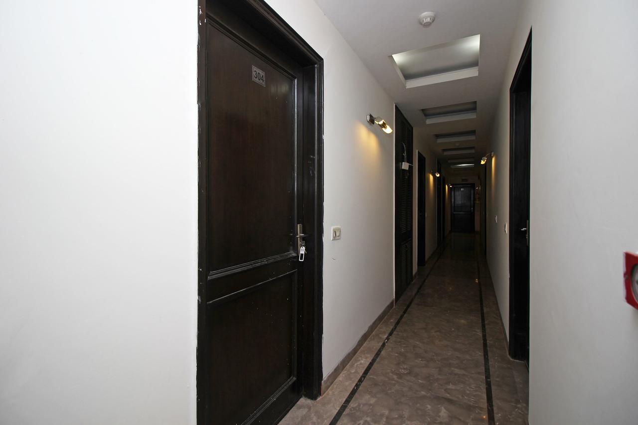 Airport Hotel Jet Inn Suites New Delhi Extérieur photo