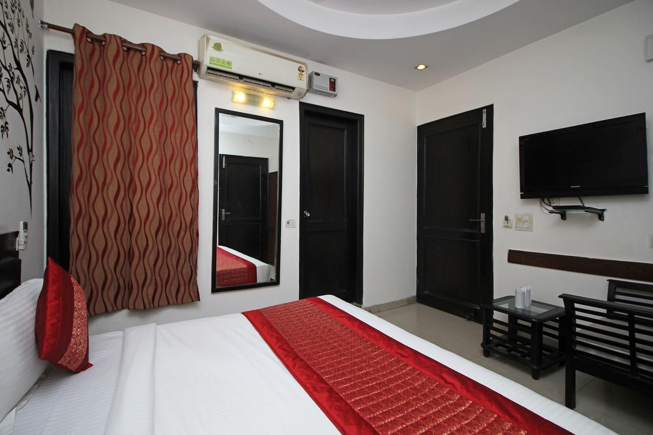 Airport Hotel Jet Inn Suites New Delhi Extérieur photo